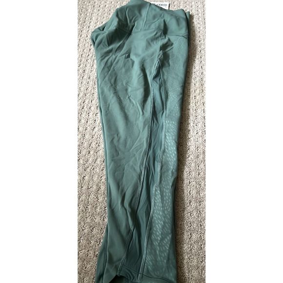 Lululemon leggings - Picture 3 of 7